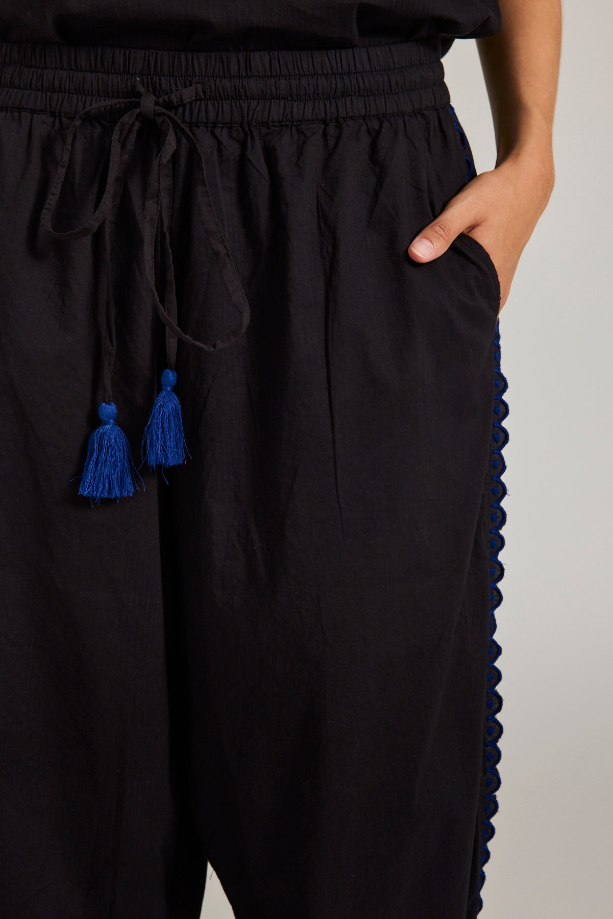 Santa Ina - Haram pants